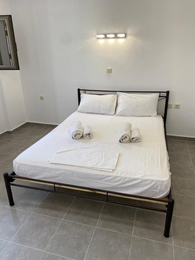 Central Areopolis Rooms Areópoli Extérieur photo