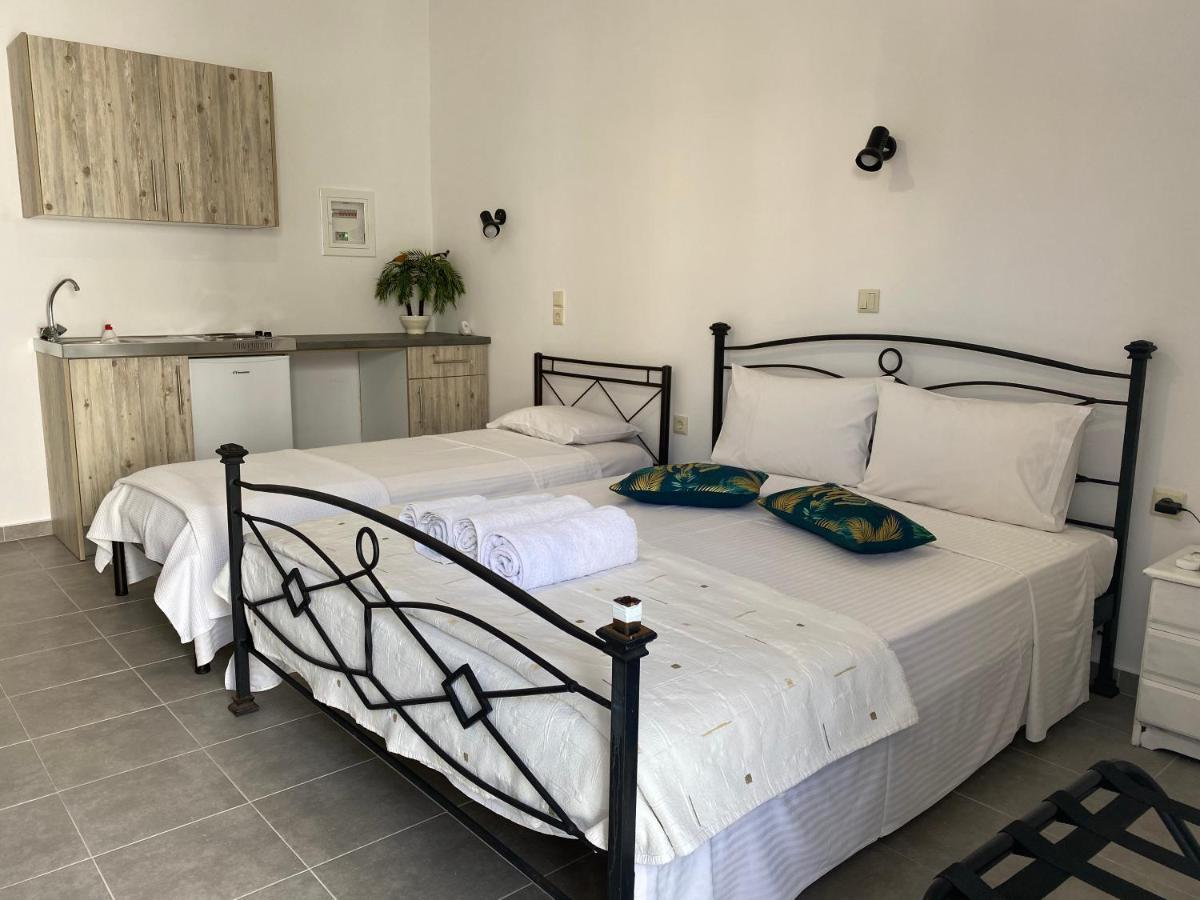 Central Areopolis Rooms Areópoli Extérieur photo